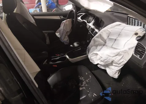 2016 Audi A4 2.0T Premium z USA, uszkodzony, nr VIN WAUBFAFL3GN009090